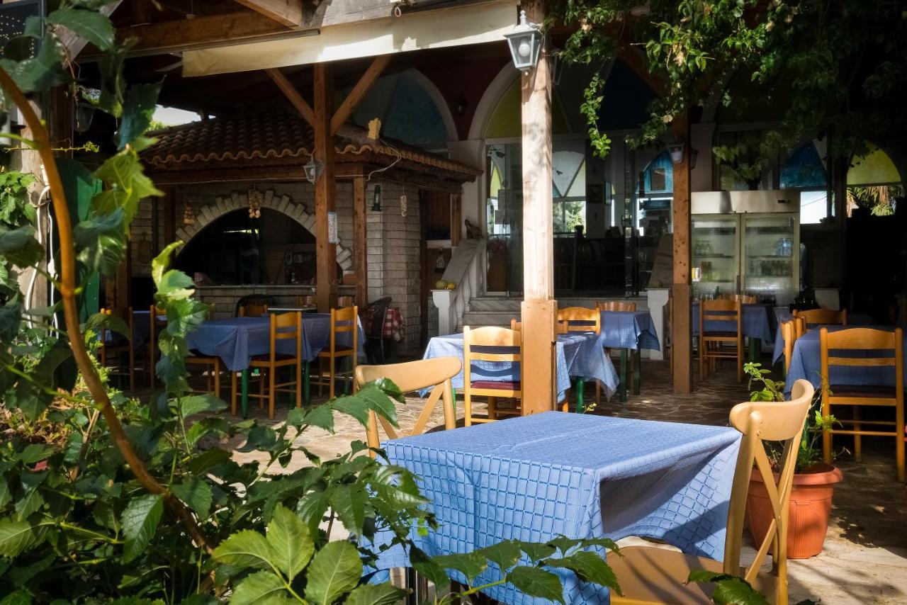 Vasilikos Garden Suites Esterno foto