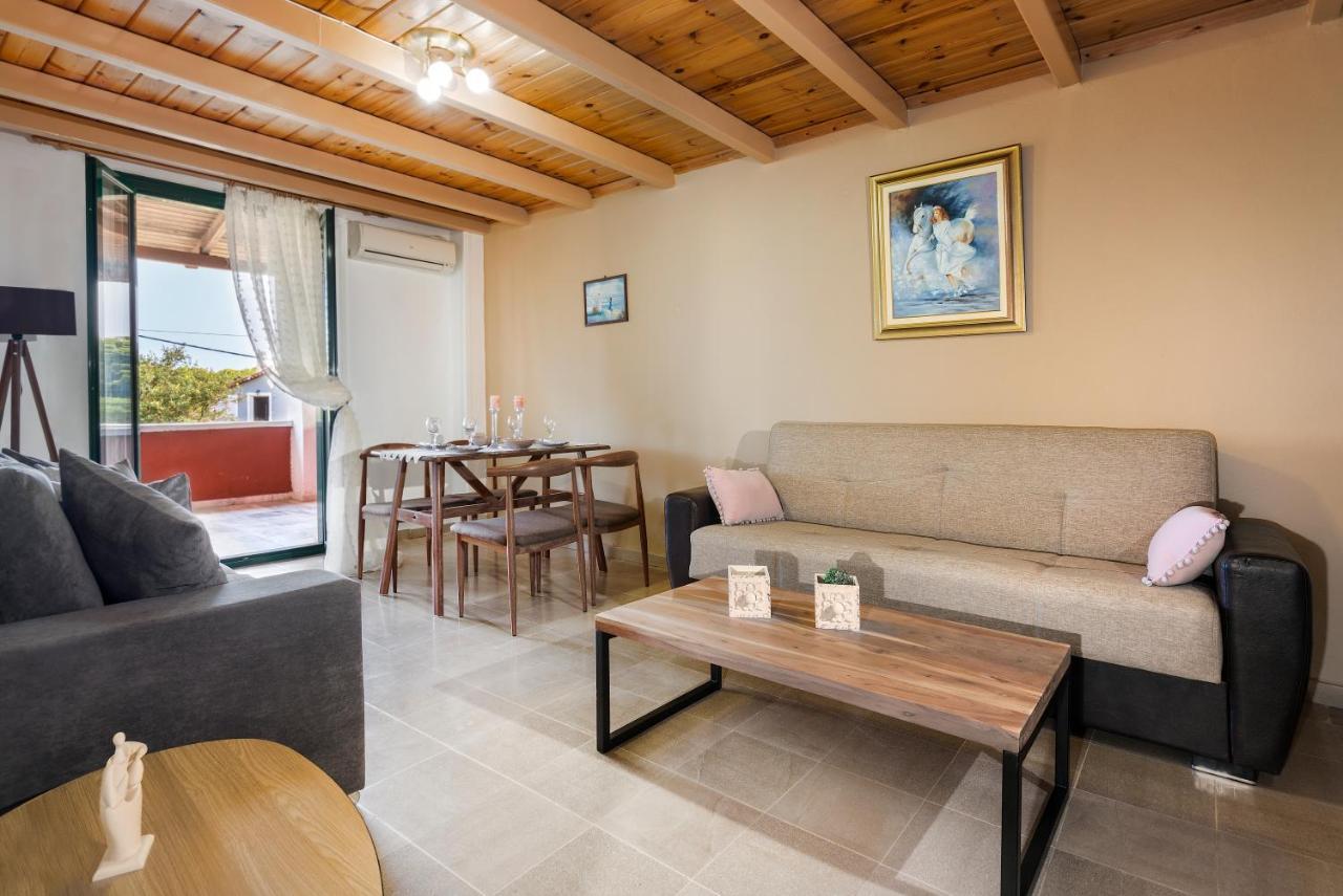 Vasilikos Garden Suites Esterno foto